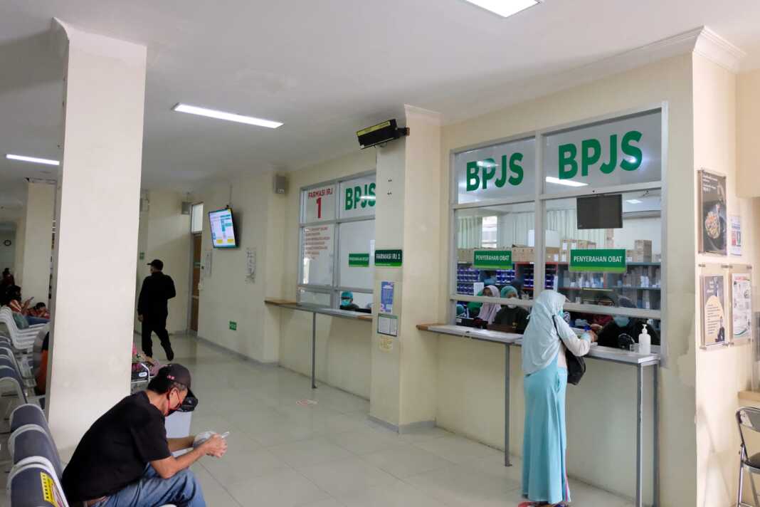 Pelayanan BPJS Kesehatan di RS Surabaya. Pihak BPJS tegaskan tidak ada batasan waktu bagi peserta JKN. (Foto: Istimewa) 