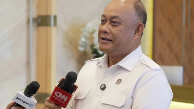 21_20_23_01KNJT5657MEW3EA8RXZZZG725